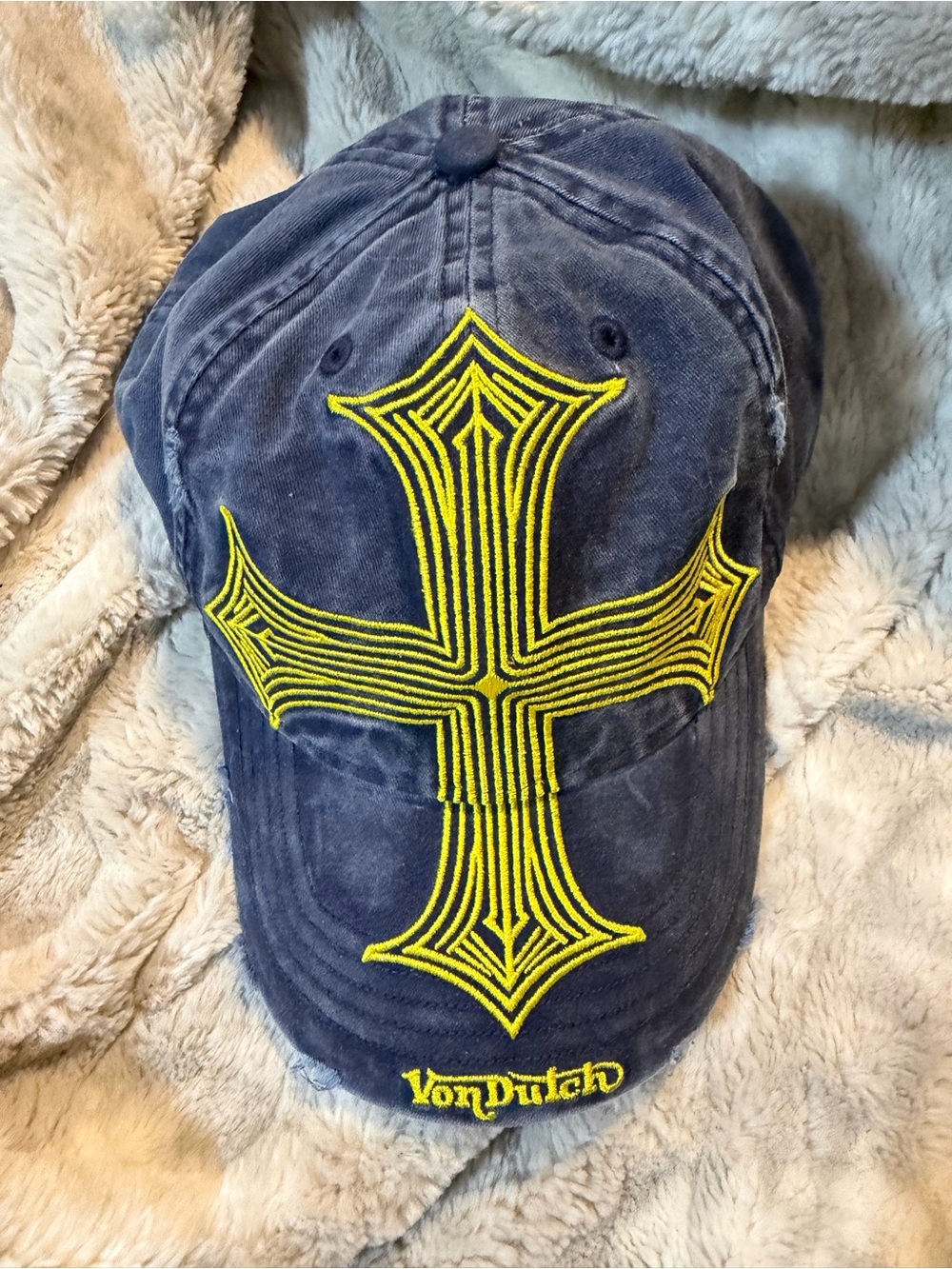 Von Dutch SOLD OUT Yellow Cross Hat